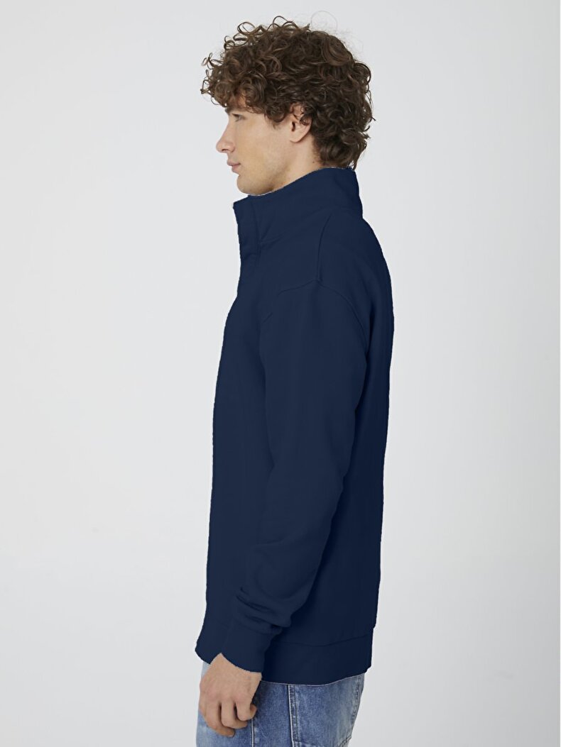 Collar Turtle Neck Buttoned Navy