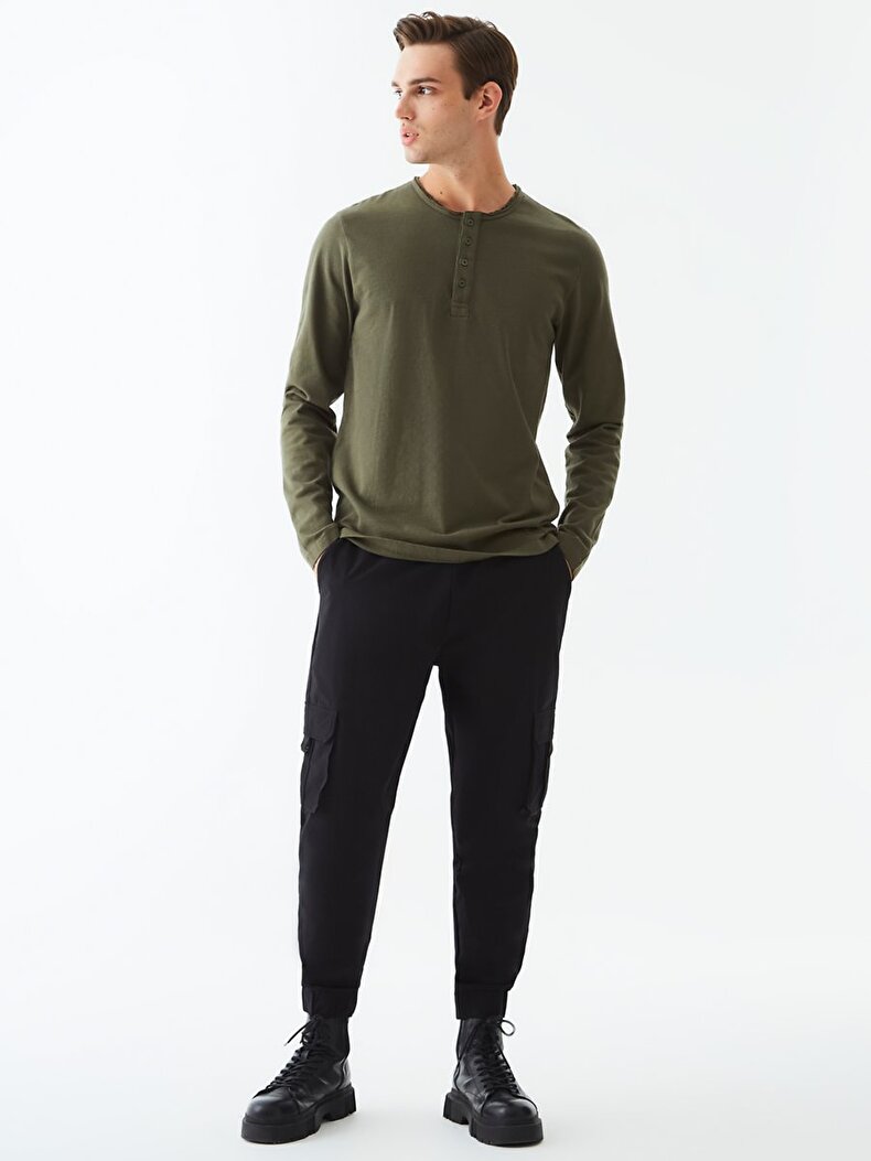Basic Collar Turtle Neck Buttoned Green