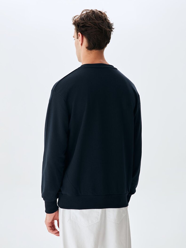 Contrast With Print Donkerblauw Sweatshirt