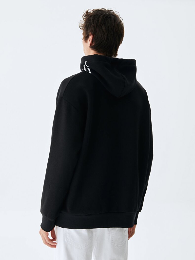 With Hood Print Black Sweatshirt