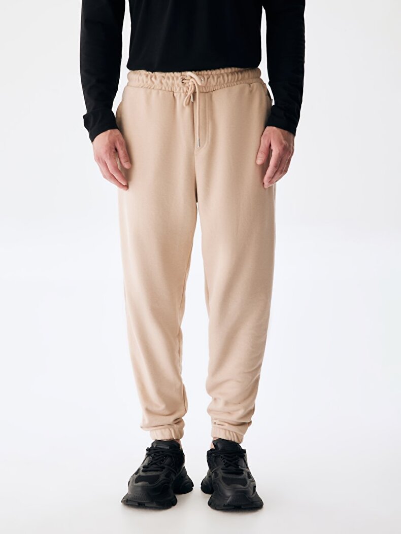 With Pockets Jogger Beige Suits