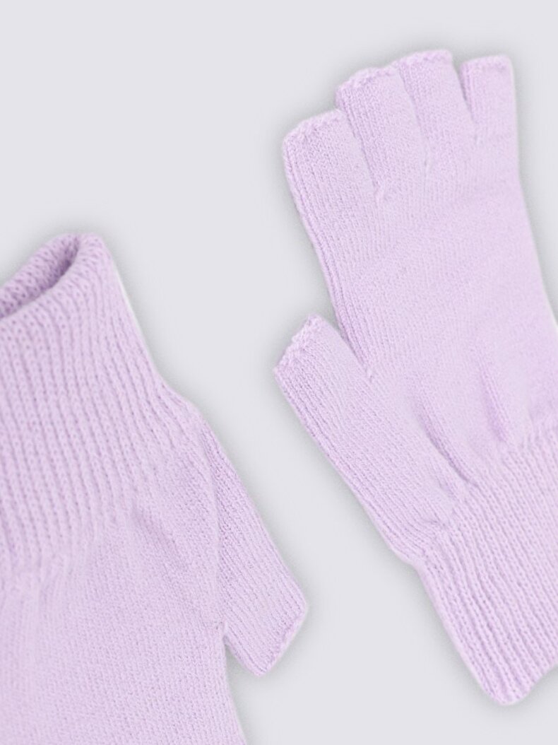 Lilac Glove