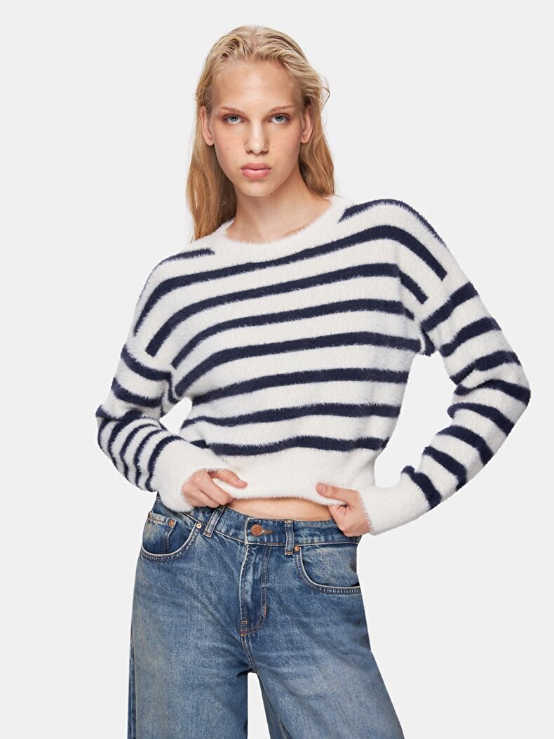 Striped Print Soft Textured Long Sleeve Knitwear White Pullover