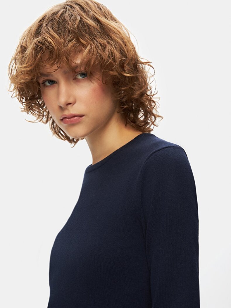 Dunkelblau Pullover
