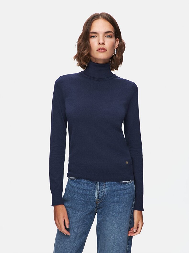Navy Pullover