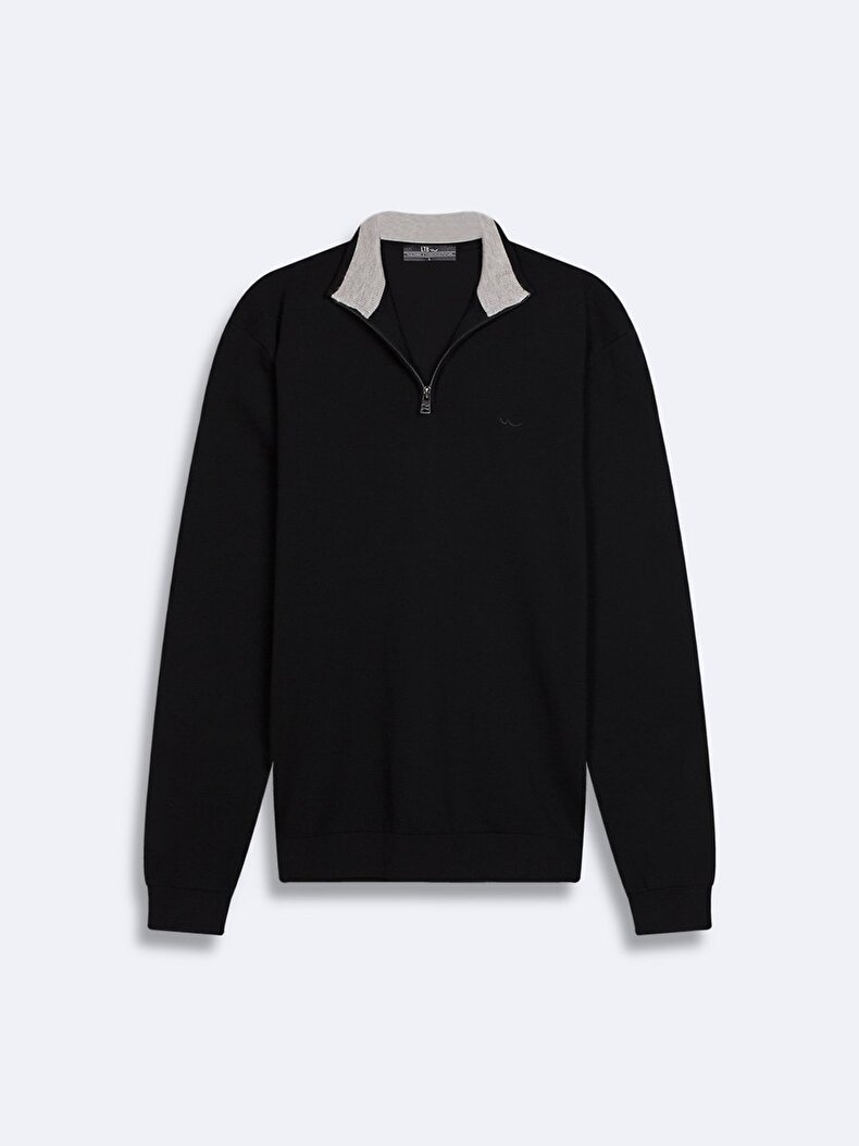 Black Pullover