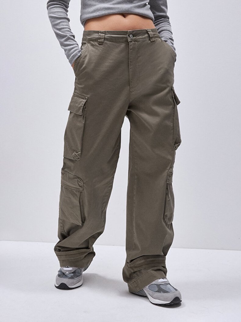 Detaylı Kargo Yeşil Pantolon