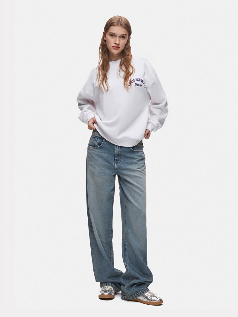 Print Crew Neck Long Sleeve Oversized Fit White Sweatshirt