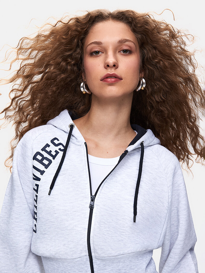 Sloganlı Kapüşonlu Fermuarlı Fit Gri Sweatshırt