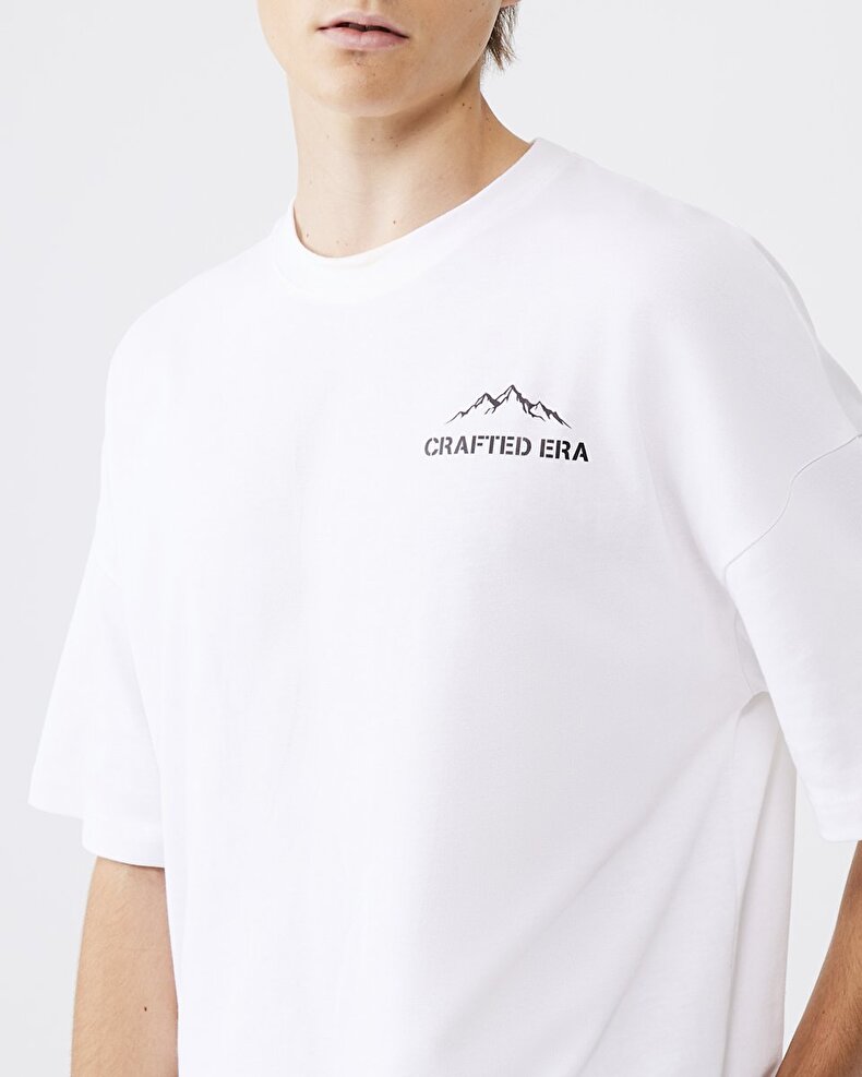 Beyaz Sweatshırt