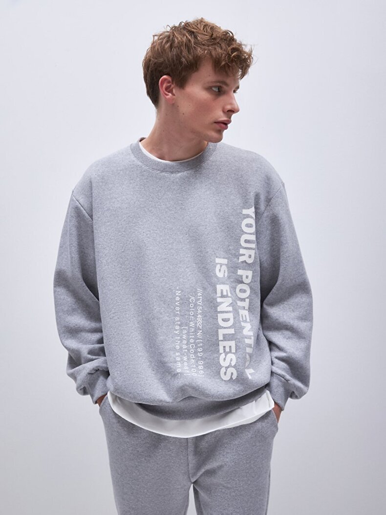 Sloganlı Sıfır Yaka Uzun Kollu Relaxed Fit Gri Sweatshırt