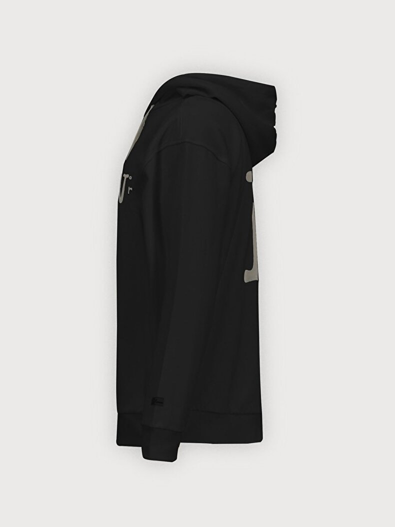 Sırtı Baskılı Kapüşonlu Siyah Sweatshırt
