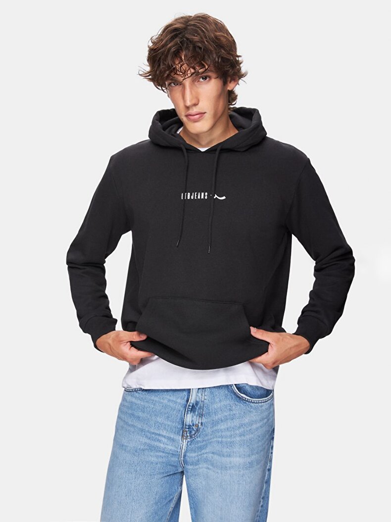 Baskılı Kapüşonlu Siyah Sweatshırt