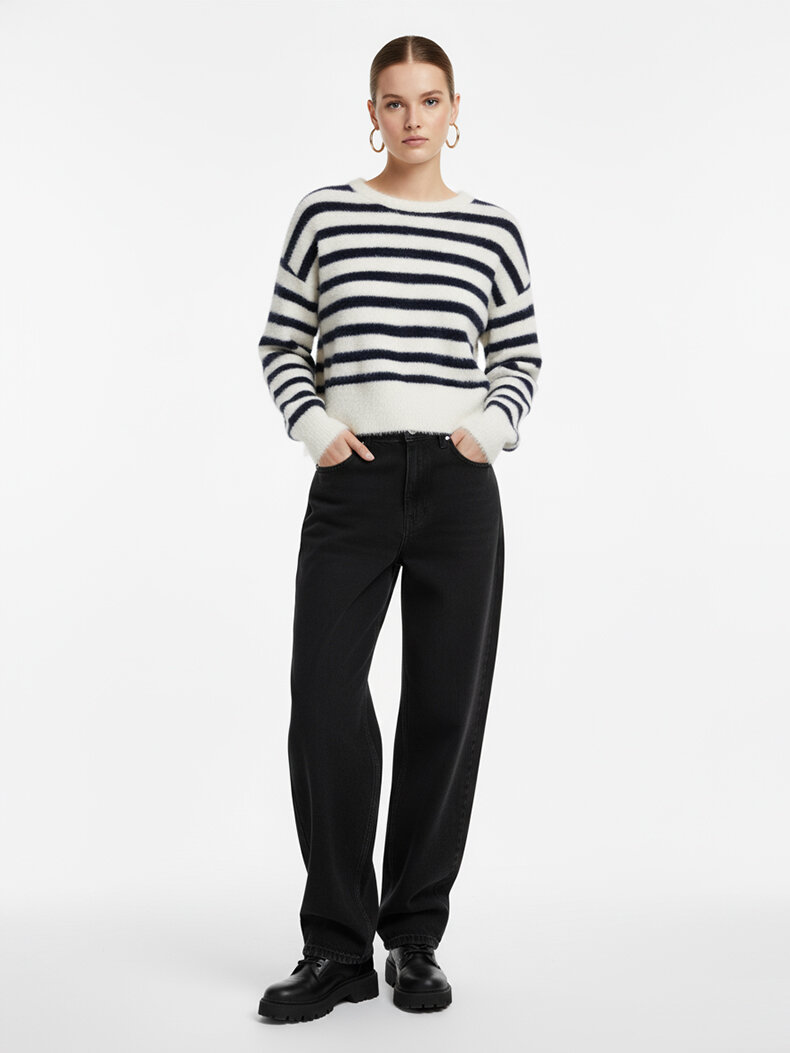 Crew Neck Striped Print Knitwear White Pullover Crew Neck Striped Print Knitwear White Pullover