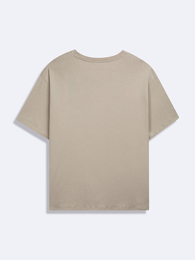 Green T-shirt