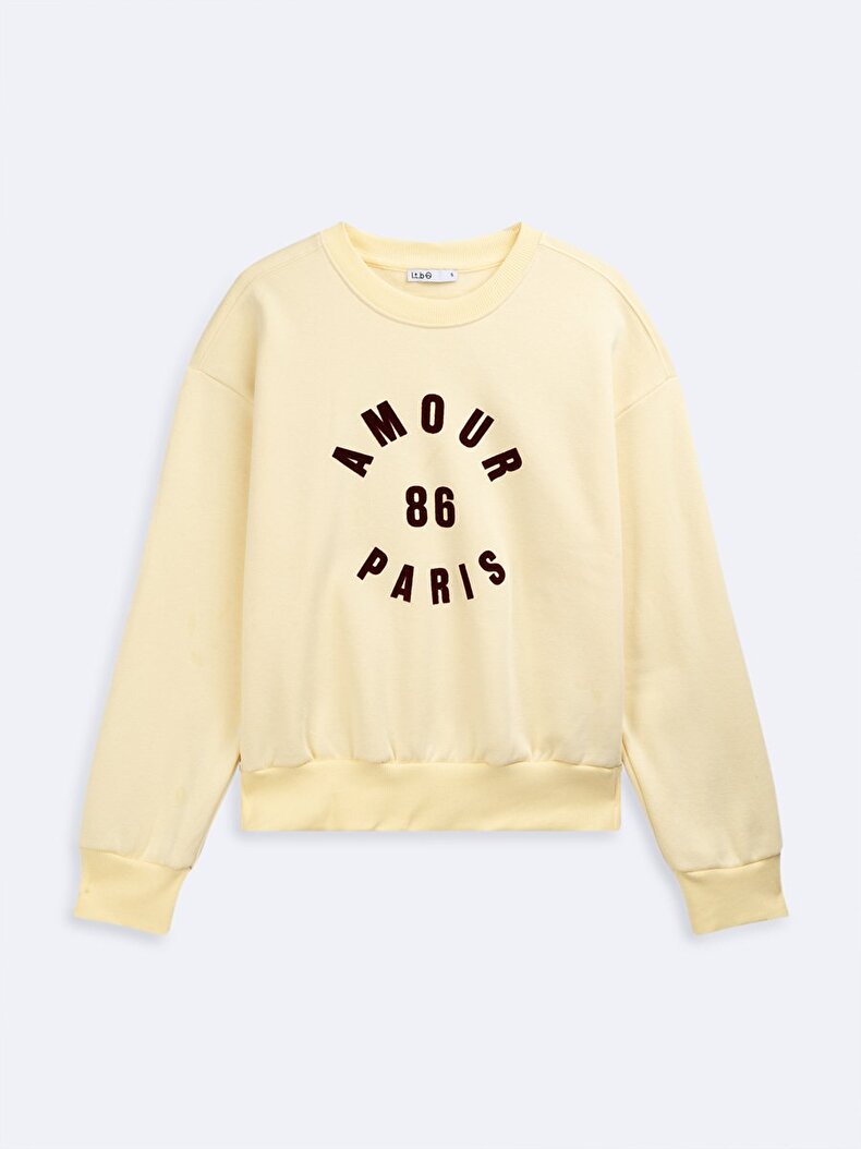 Uzun Kollu Sıfır Yaka Slogan Baskılı Krem Sweatshırt Uzun Kollu Sıfır Yaka Slogan Baskılı Krem Sweatshırt