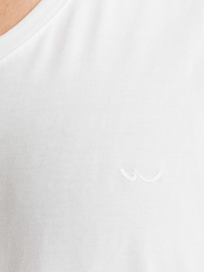 V-neck White T-shirt