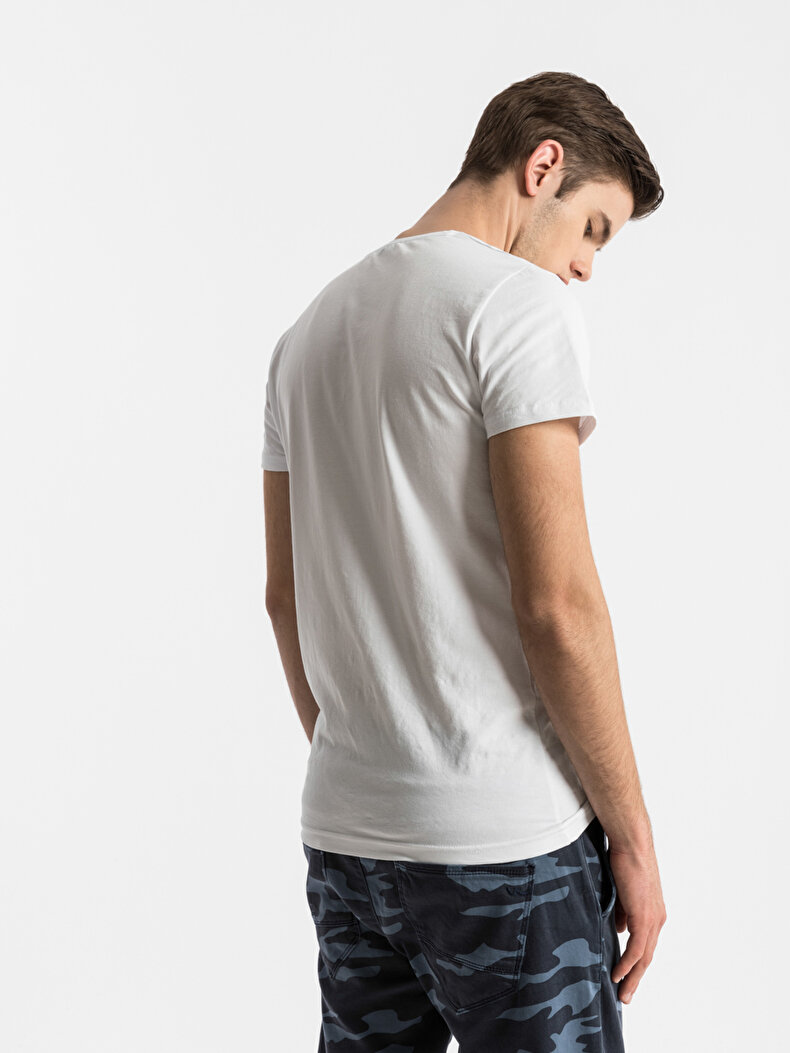V-neck White T-shirt