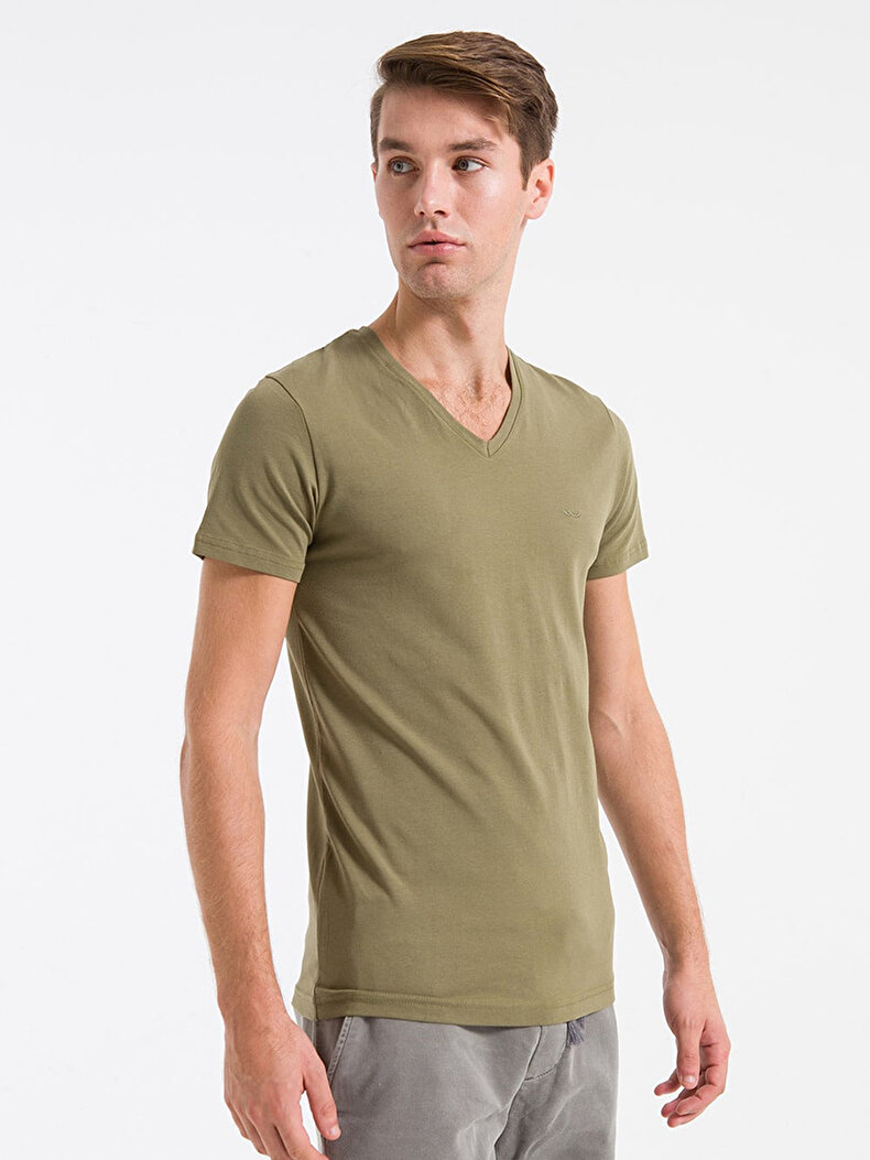 V-neck Green T-shirt