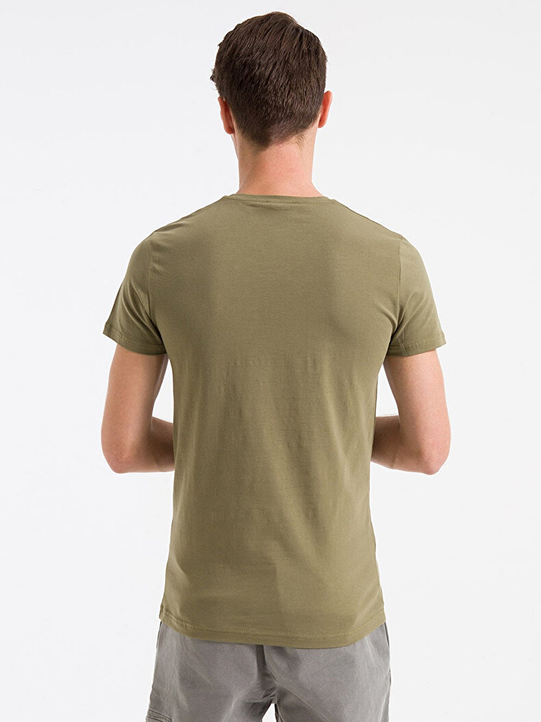 V-neck Green T-shirt