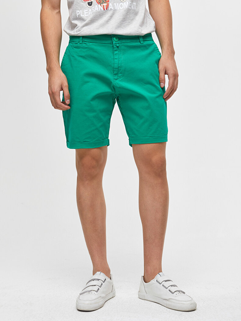 Grün Shorts