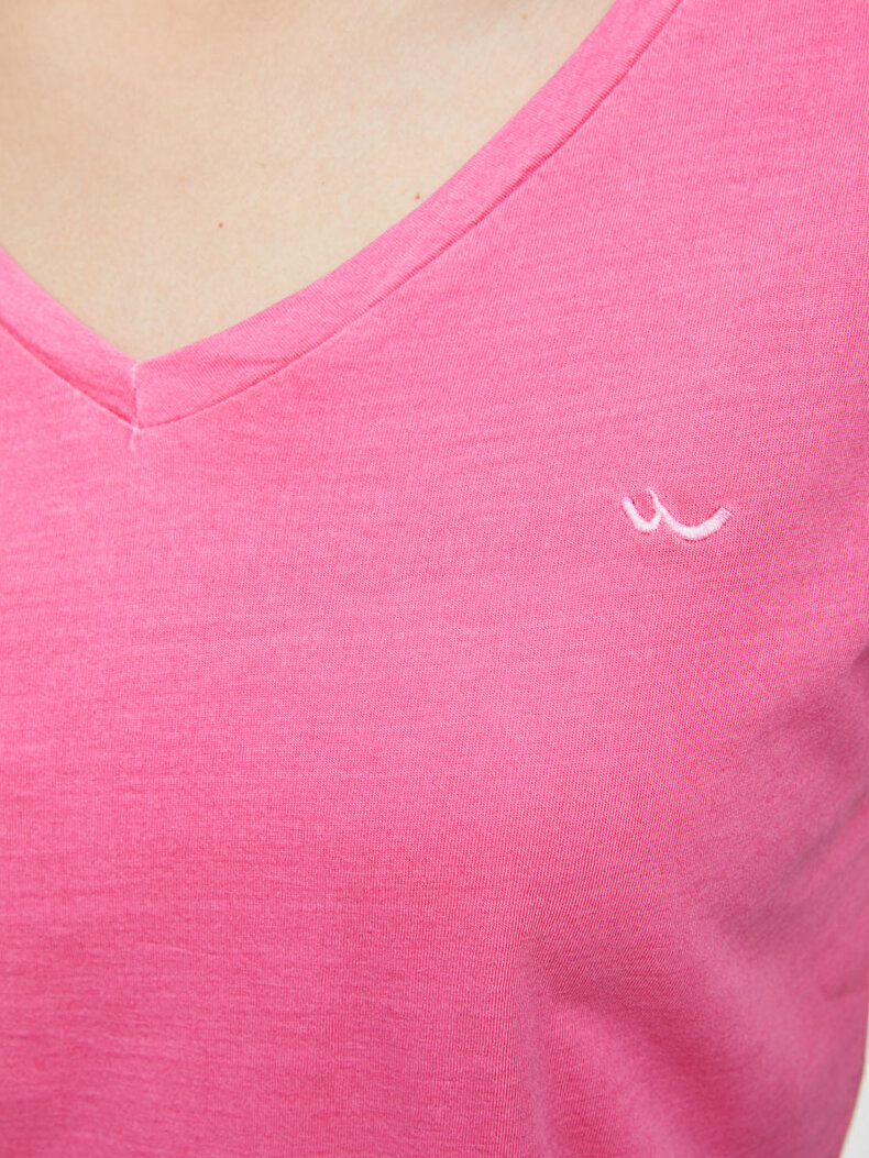 Roze T-shi̇rt