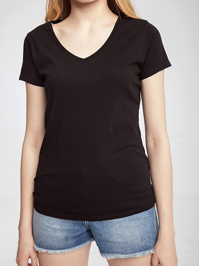 Zwart T-shi̇rt