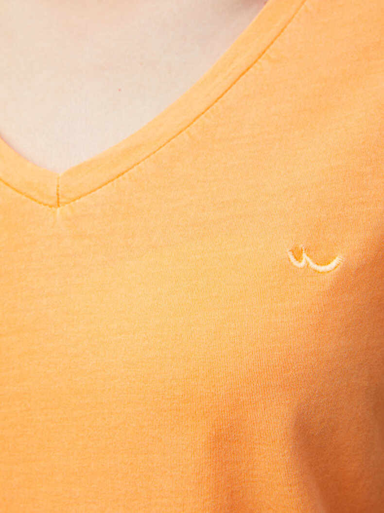 Oranje T-shi̇rt