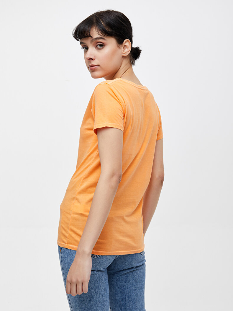 Oranje T-shi̇rt