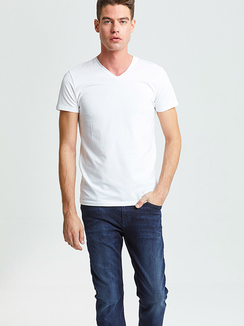 V-neck Basic Slim Fit White T-shirt