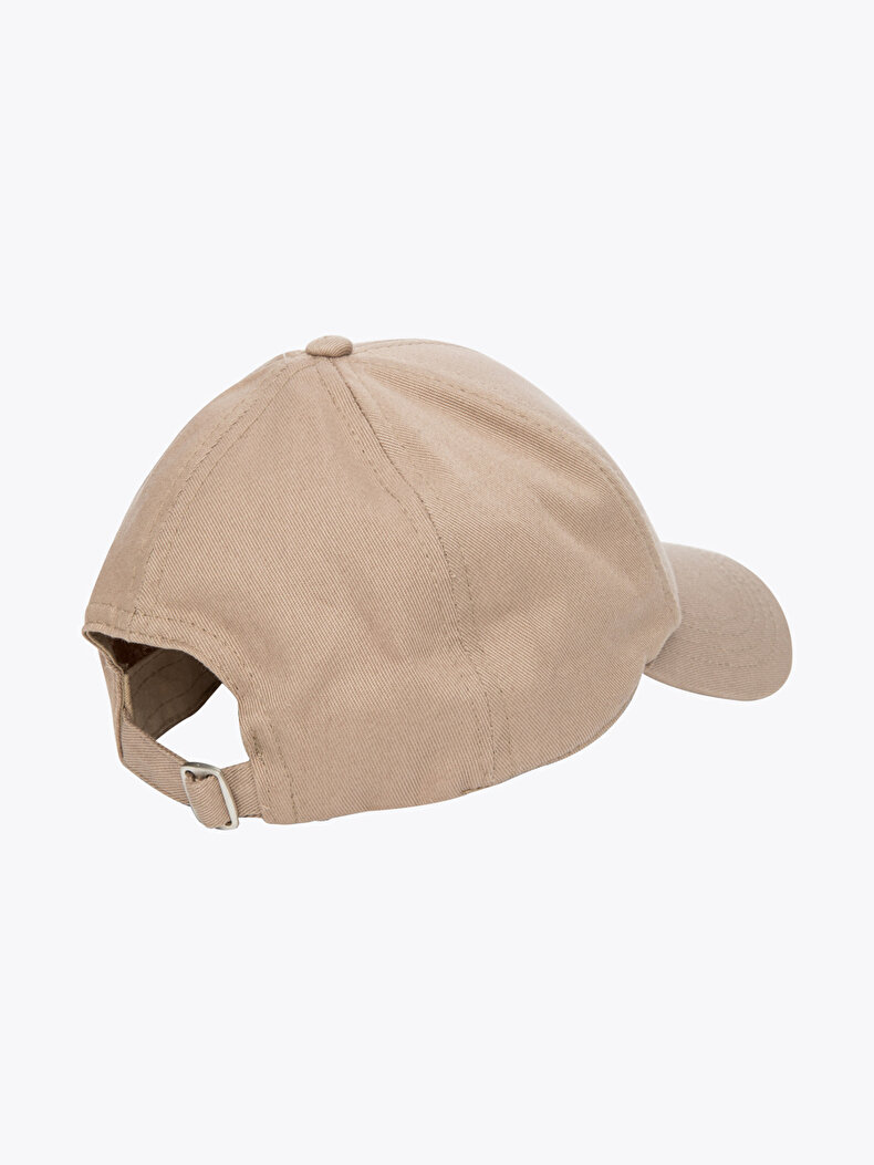Beige Hut
