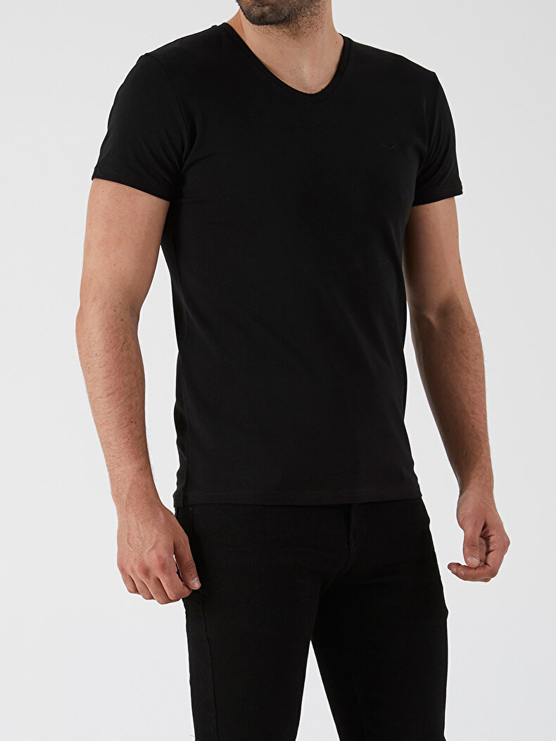 V-neck Basic Slim Fit Black T-shirt