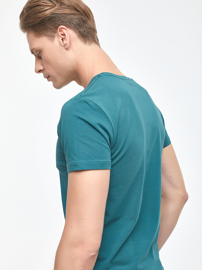 V-neck Basic Slim Fit Green T-shirt