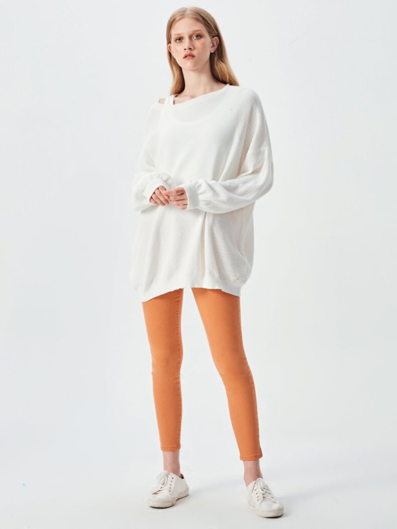 Wide Collar Oversized White