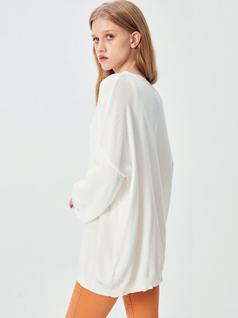Wide Collar Oversized White