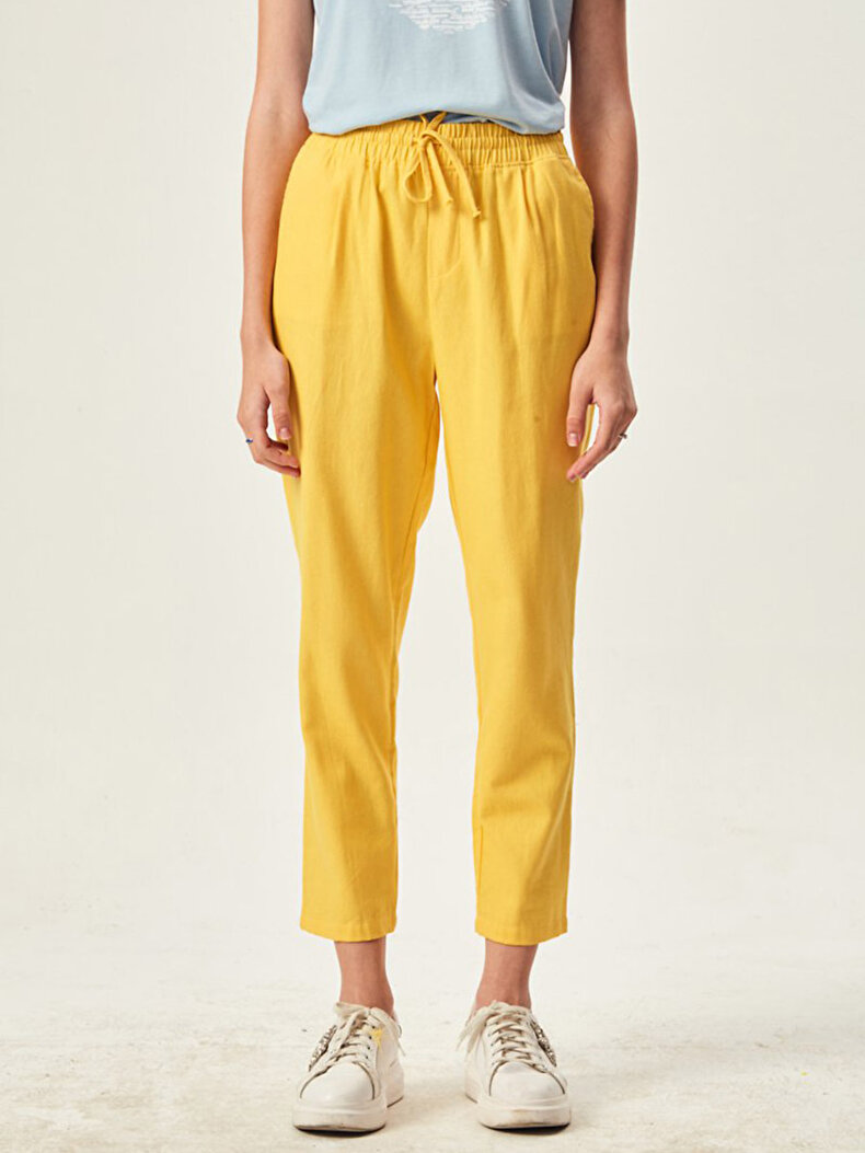 Geel Broek