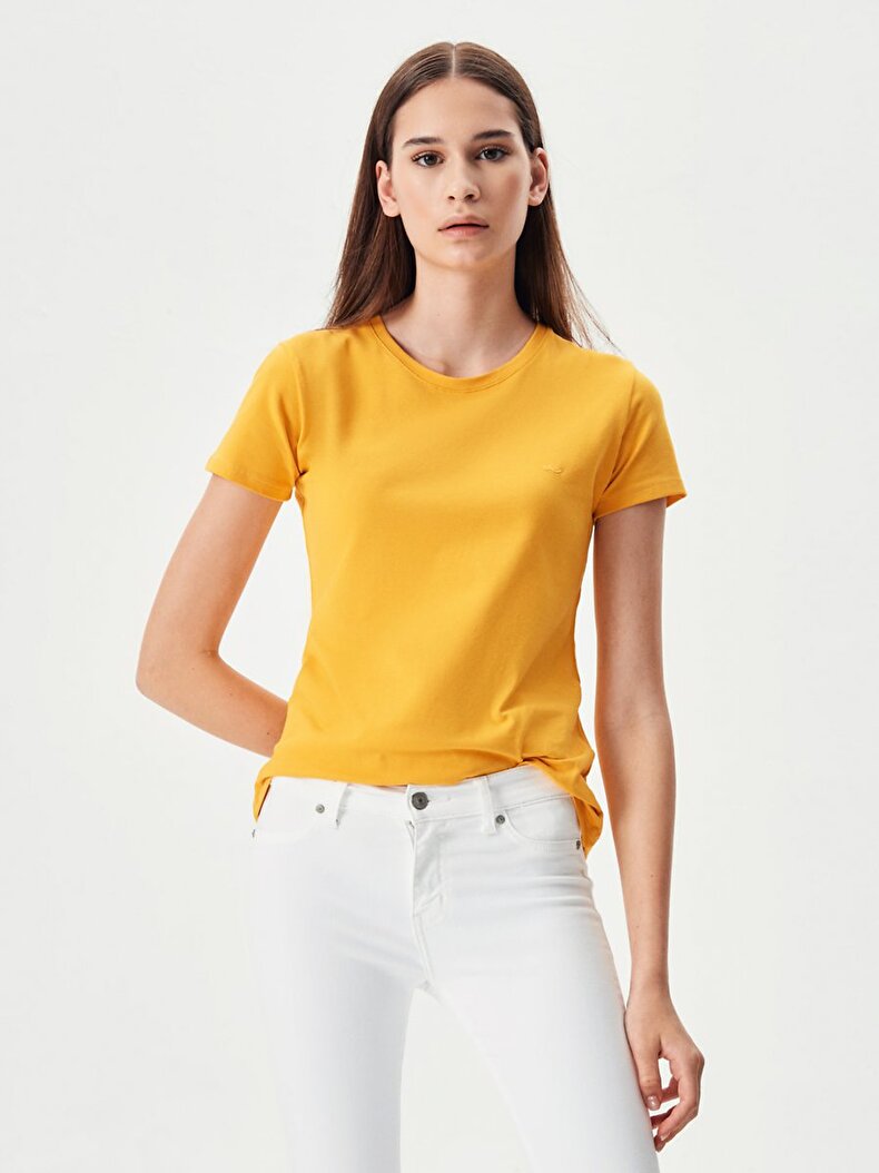 Basic Yellow T-shirt