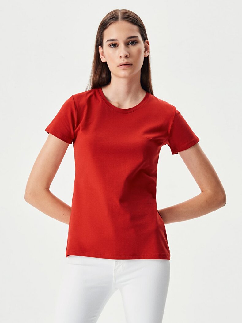 Basic Red T-shirt