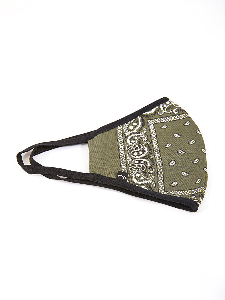 Desenli Yeşil Maske