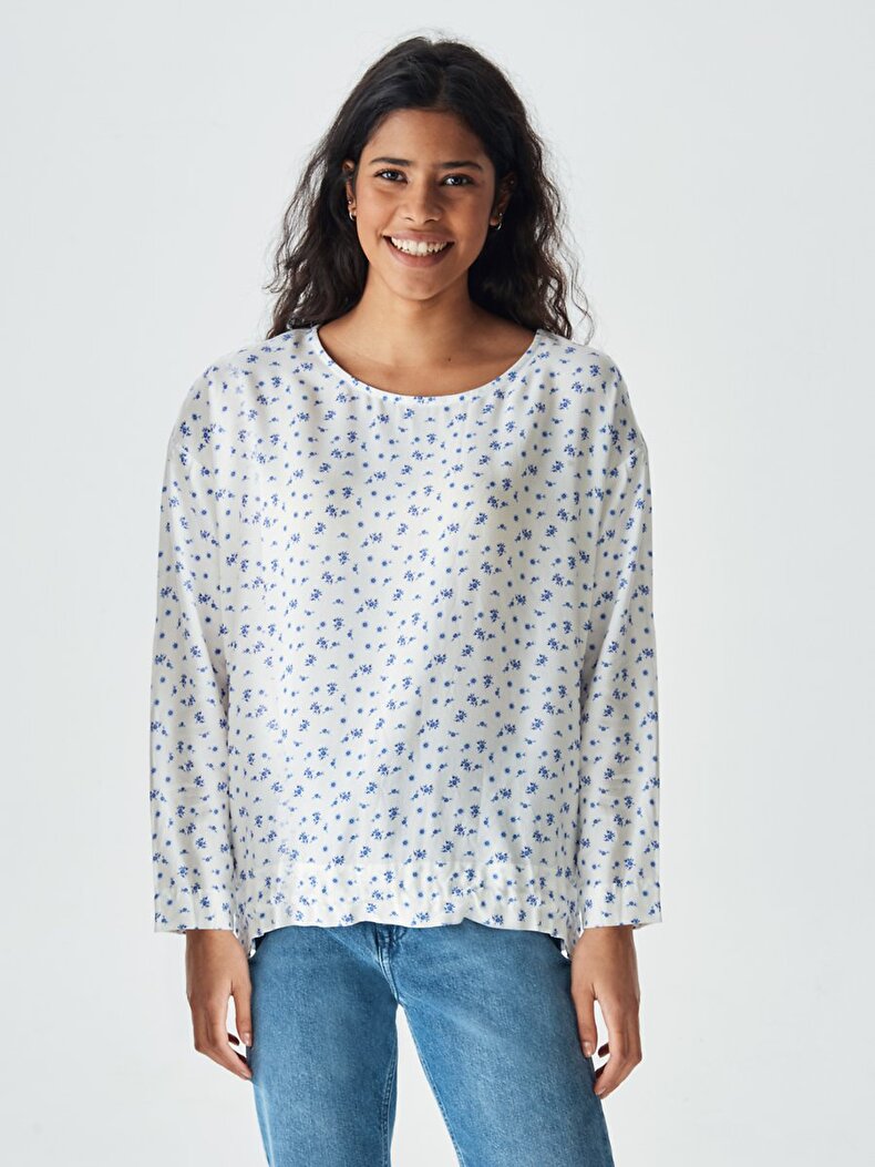 Pattern Cord Closure Detailed Blouse