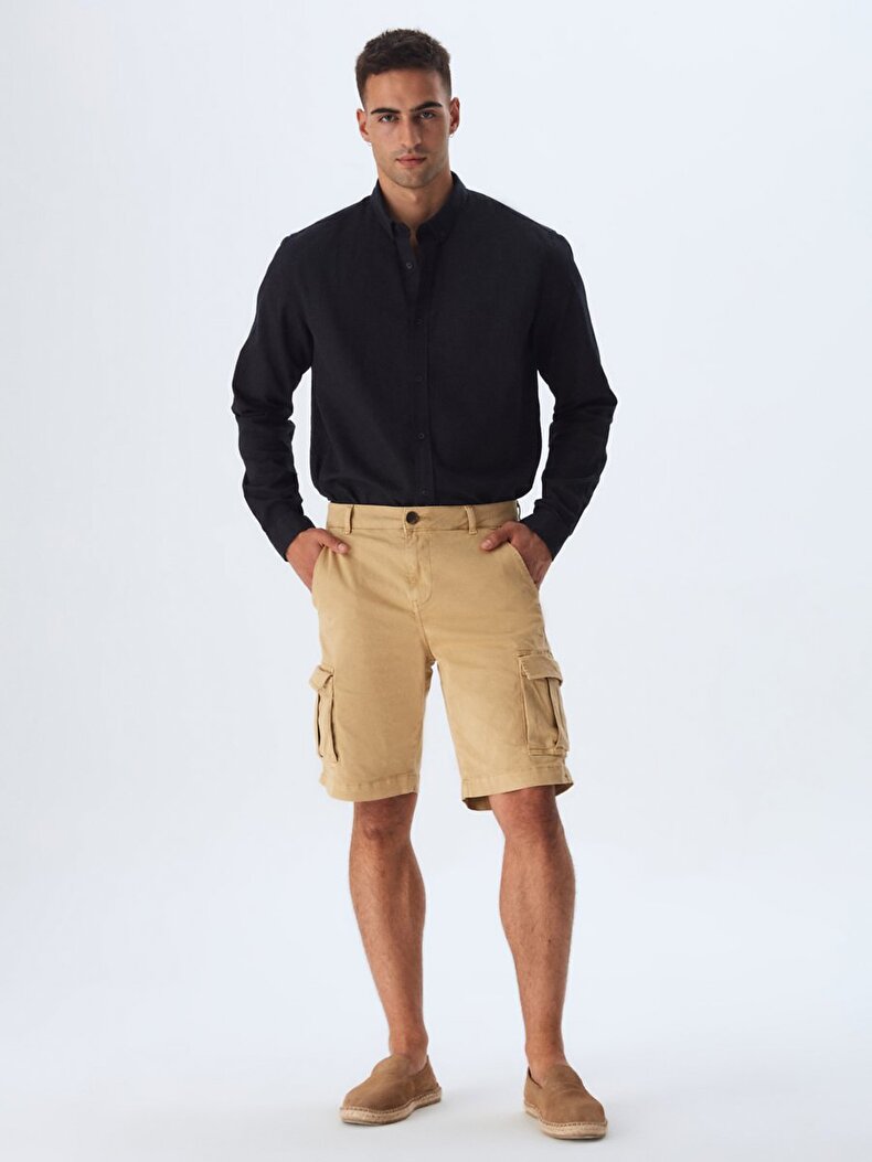 Cargo With Pockets Beige Shorts