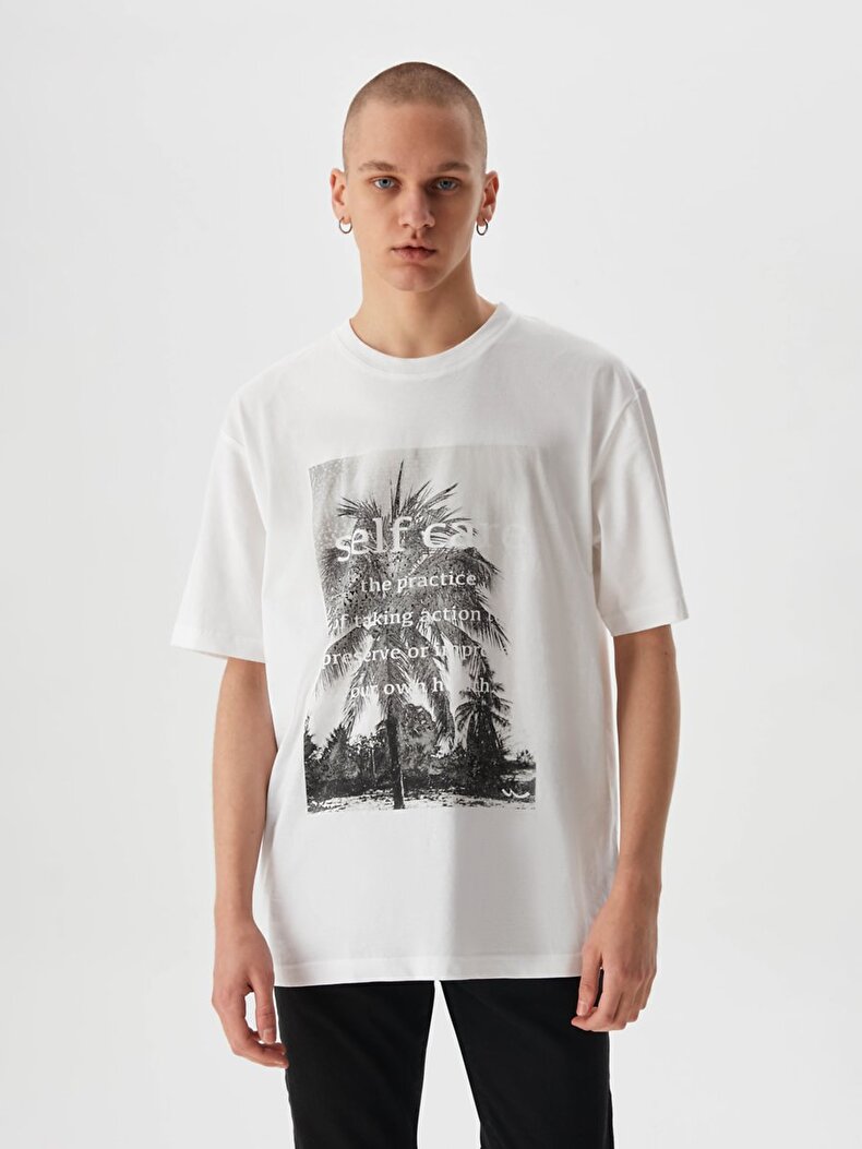 Graphic Print White
