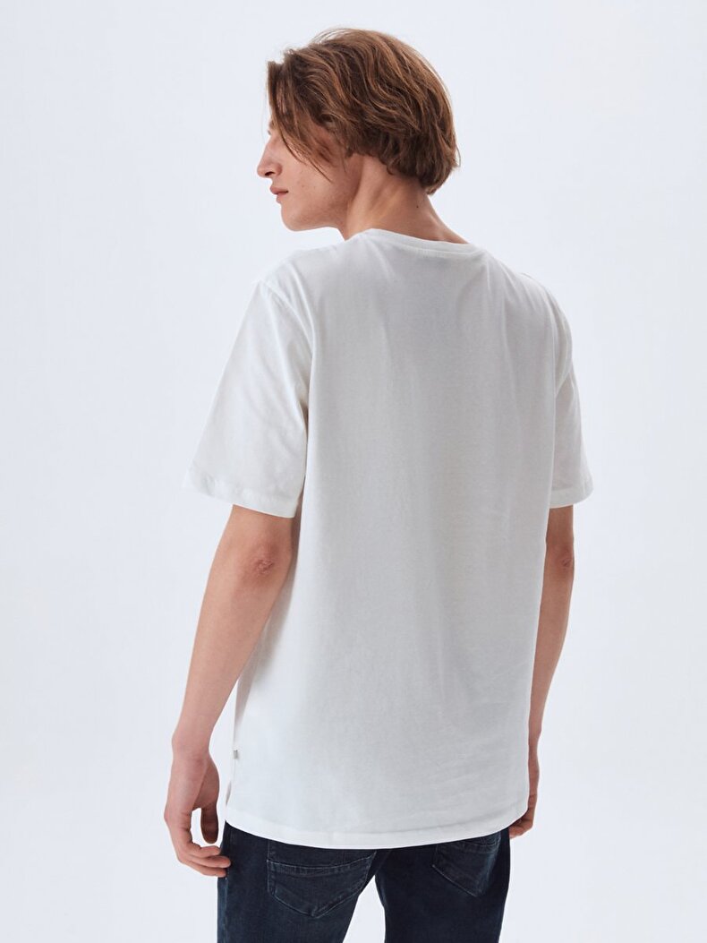 Graphic Print White