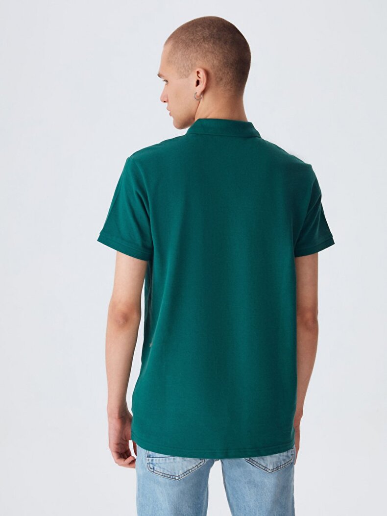 Zipper Closing Polo Green T-shirt