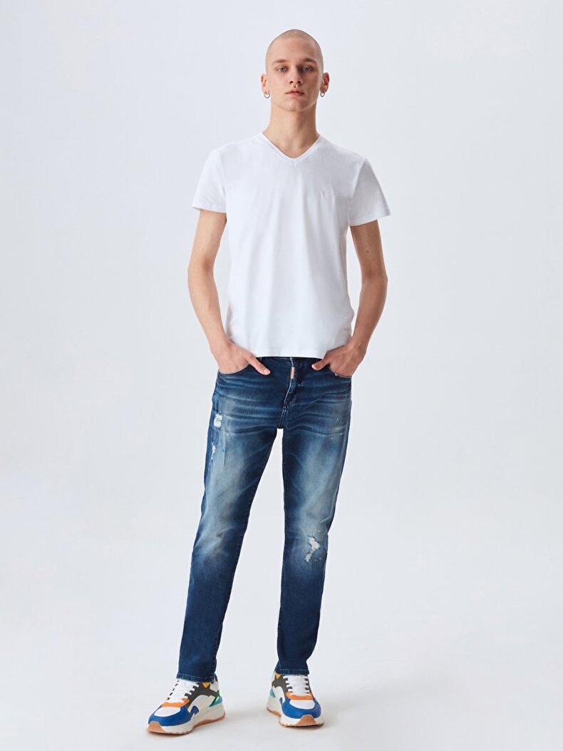 V-neck Basic Slim Fit White T-shirt