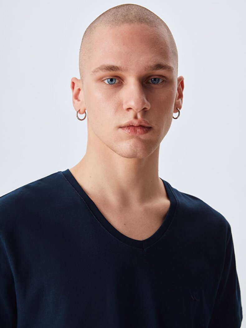 V-neck Basic Short Arm Slim Navy T-shirt