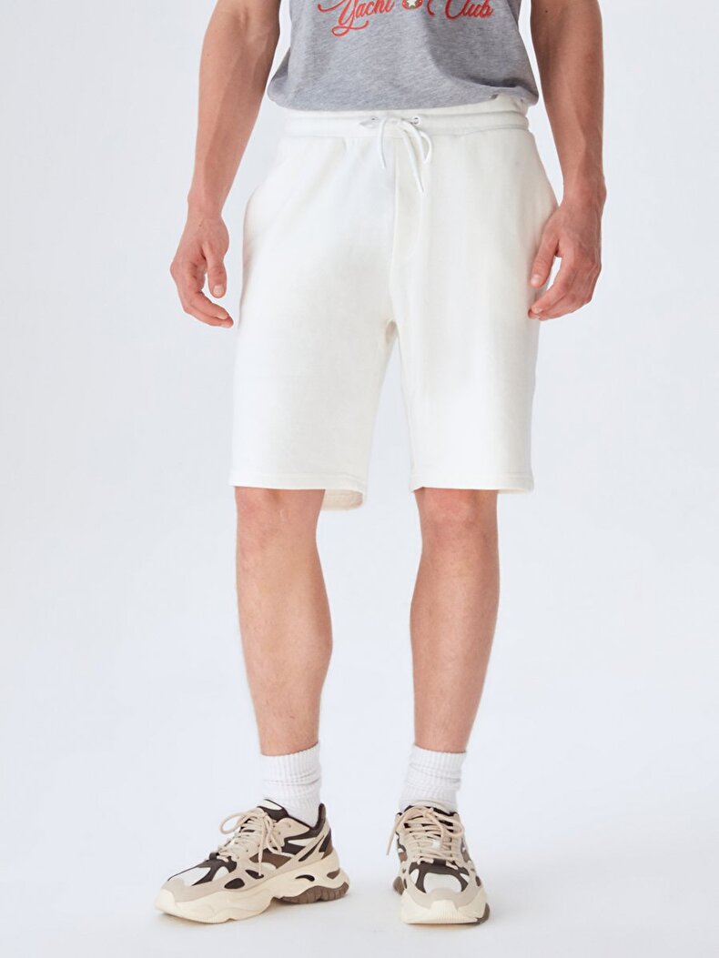 Waist Elastic With Pockets White Shorts