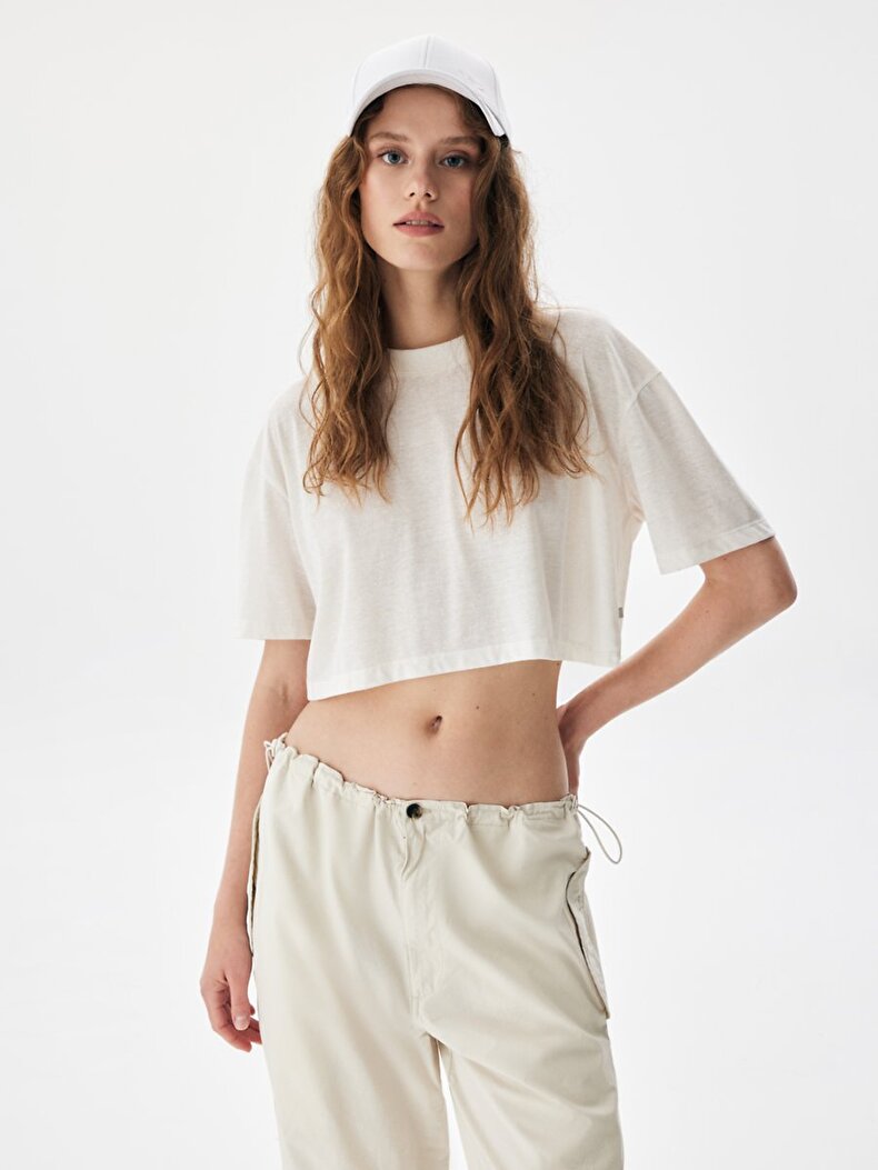 Knitted Cropped White T-shirt