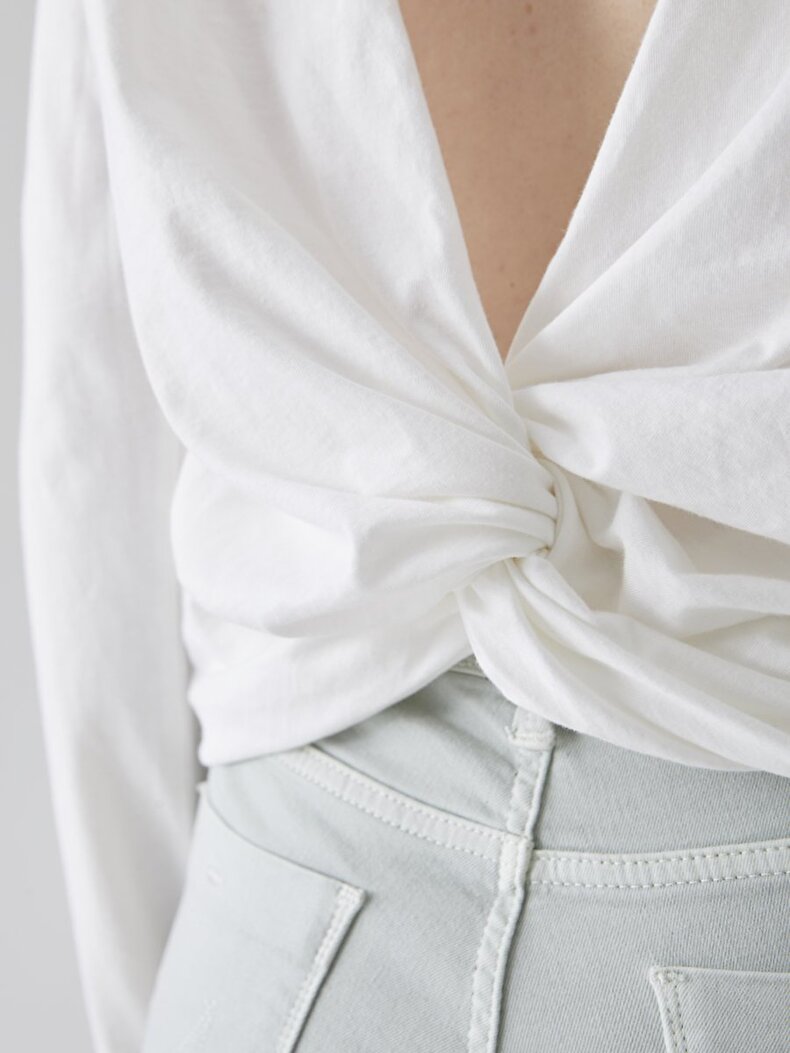 Back Detailed Weiss Sweatshirt
