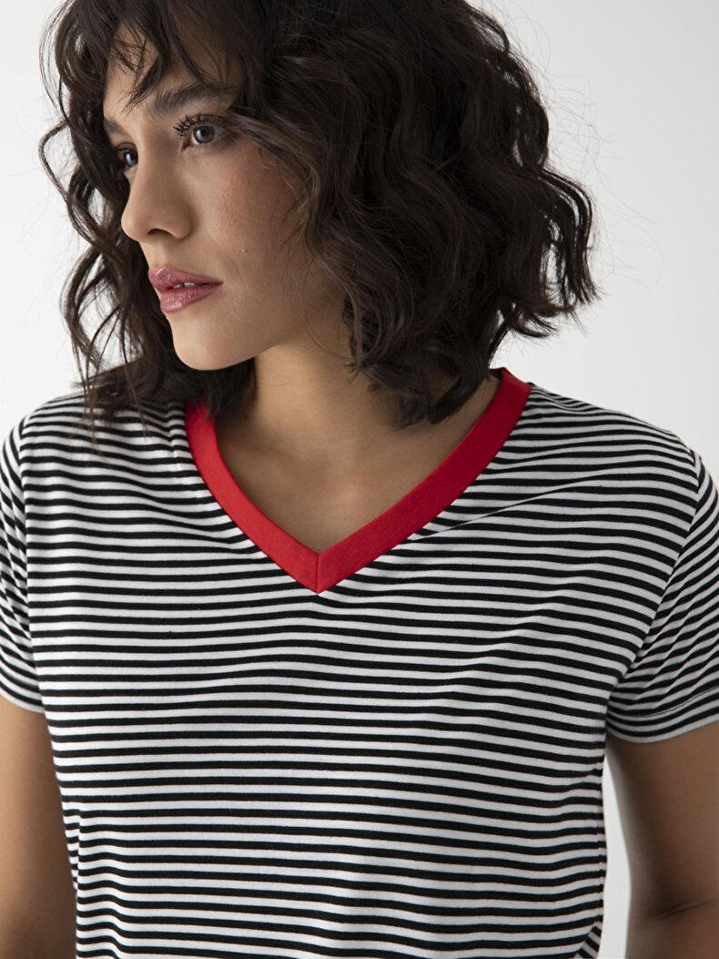 V-neck Striped Print Multicolor T-shirt